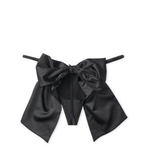 New VS DREAM ANGELS Satin Bow V-String Panty Women’s Panties Small